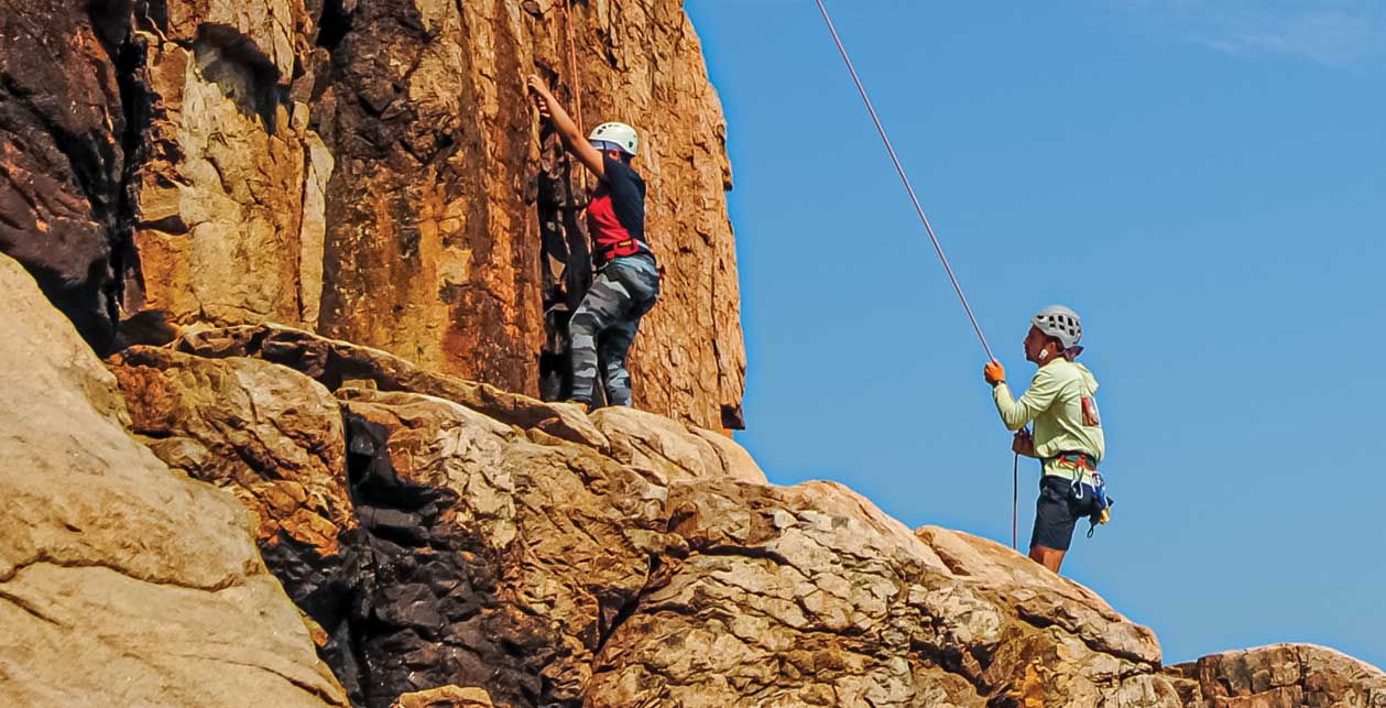 Rock climbing Mountain Climbing Extreme Sports rope cliff crag